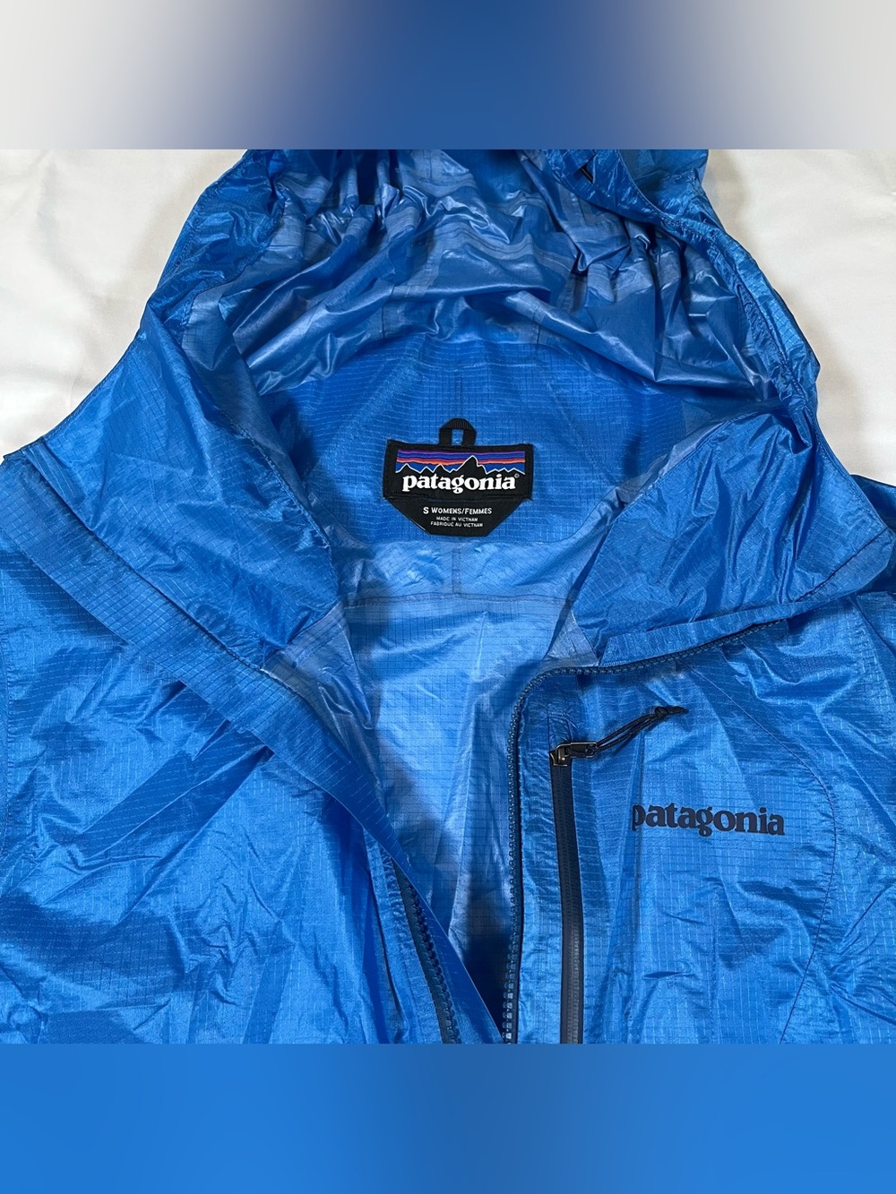 Patagonia Jacket Womens Windbreaker Blue Ultralight Packable Sz S - Picture 4 of 9